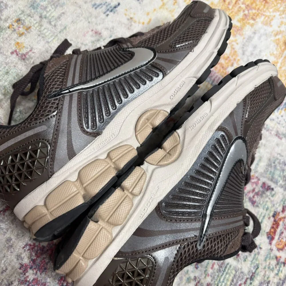 Nike Zoom Vomero 5 Baroque Brown